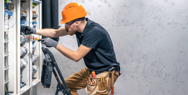 Best Best Electricians Near Me  in Kingsford, MI